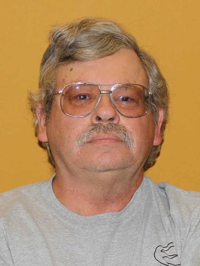 Richard Lewis