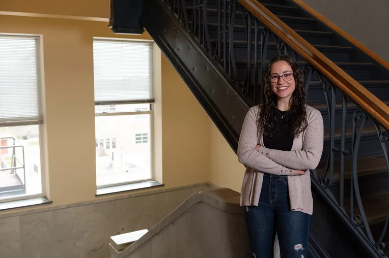 Student in Plumb Hall