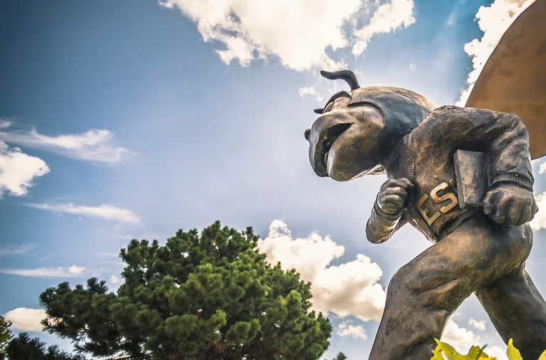 Emporia State mascot, Corky